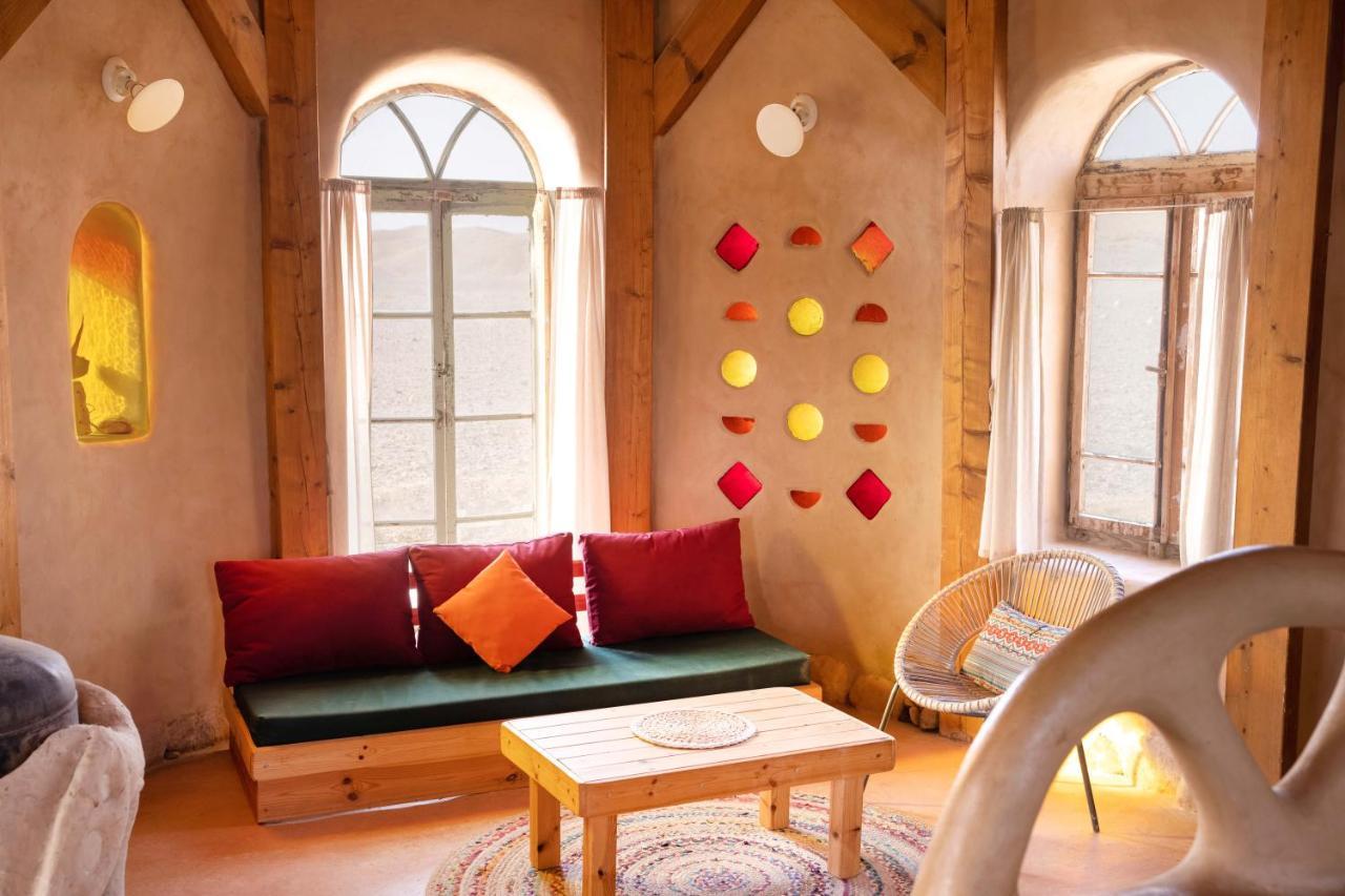 Desert Days Mud Cabin'S Resort Tzukim Екстериор снимка