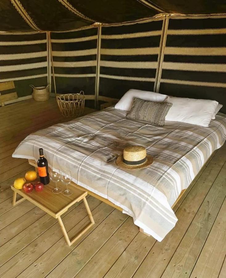 Desert Days Mud Cabin'S Resort Tzukim Екстериор снимка