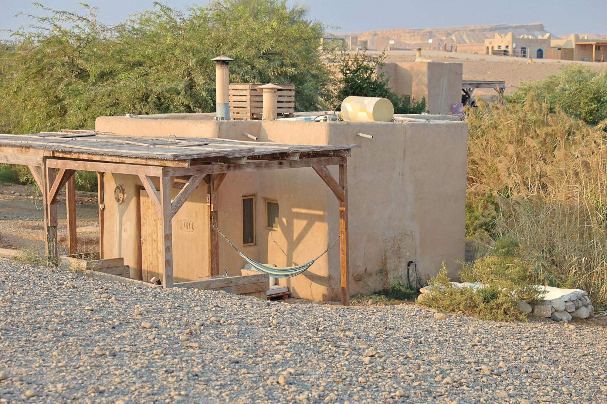 Desert Days Mud Cabin'S Resort Tzukim Екстериор снимка