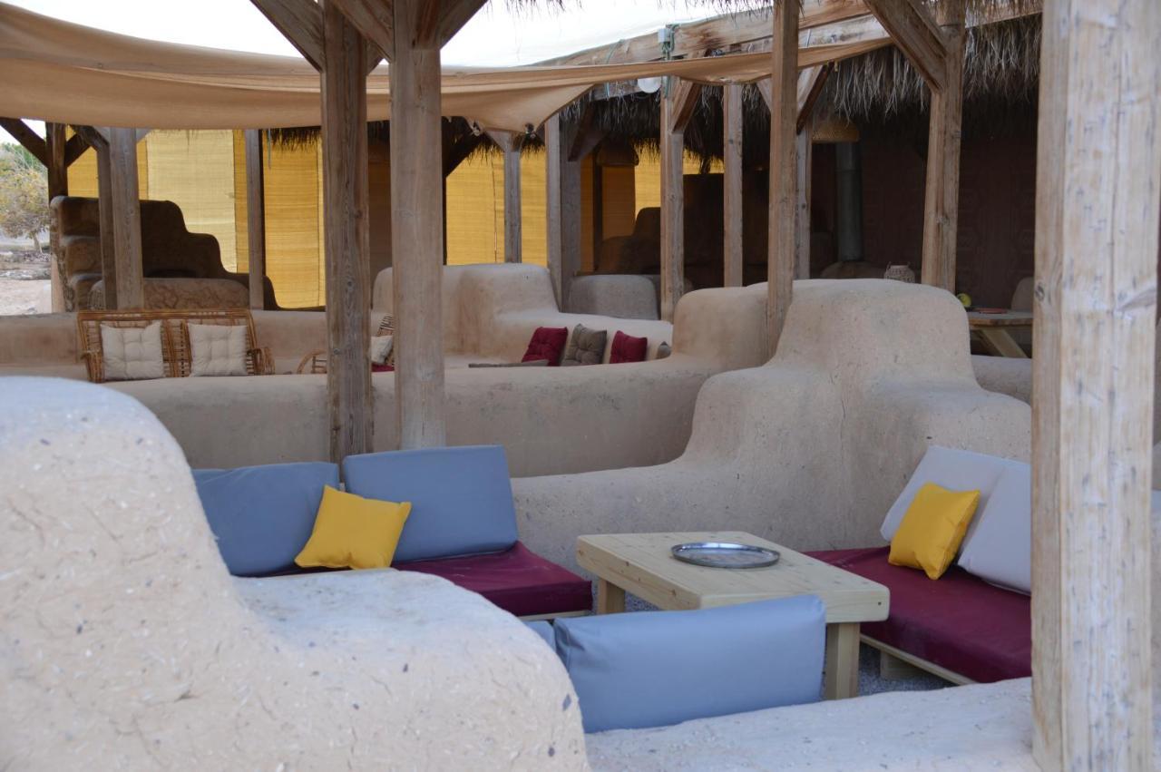 Desert Days Mud Cabin'S Resort Tzukim Екстериор снимка